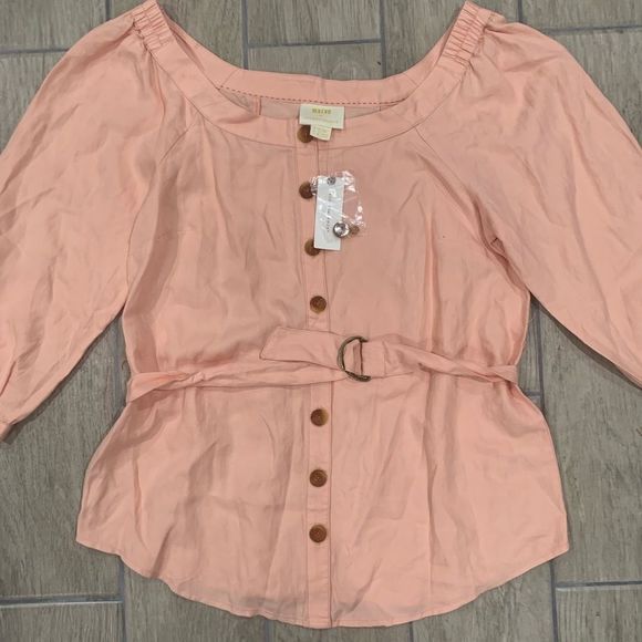 𝅺Anthropologie Belted Blouse   - Picture 5 of 7